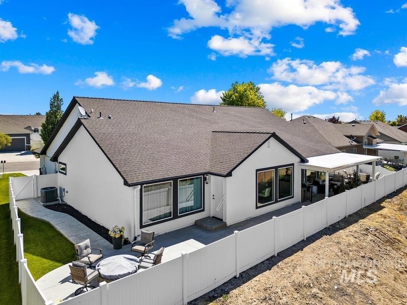 Luxury, comfort, and peace of mind come together in this - photo 43