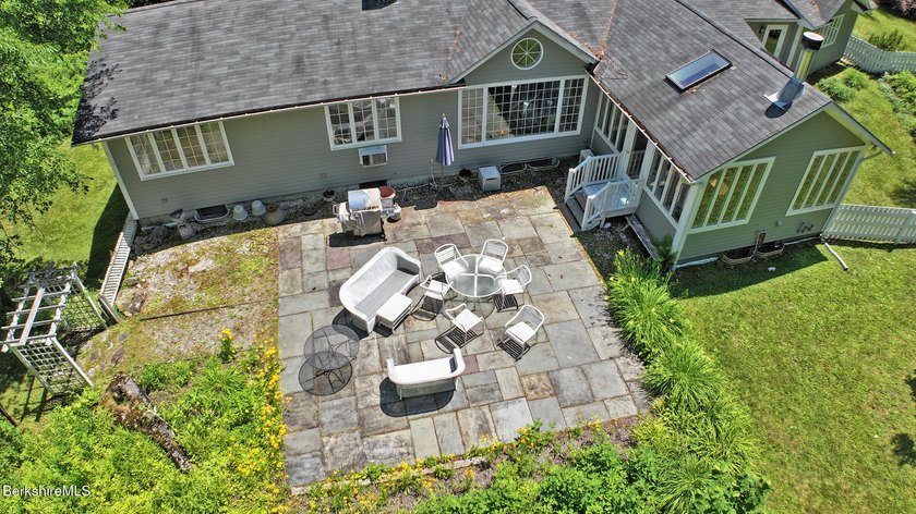Stockbridge Contemporary surrounded by 5+ acres of privacy and - photo 44
