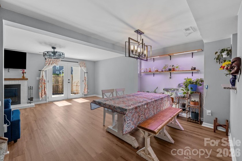 Welcome to 247 Water Oak Drive, a beautifully updated 3-bedroom - photo 9