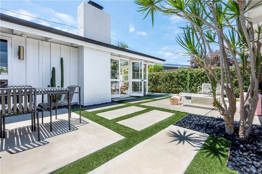 The spirit and charm of Parker Palm Springs is reflected in the - photo 3