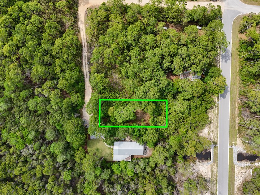 Prime homesite in the desirable Gulf Shore Manor area - photo 2