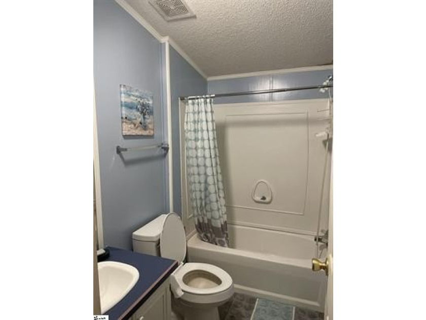 This home is ready for you to move in and start enjoying living - photo 19
