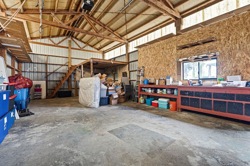 Single-story 3-bedroom, 2-bath home with a clean, modern feel - photo 38