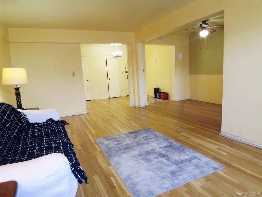 Imagine waking up to sunshine pouring into your living room - photo 11