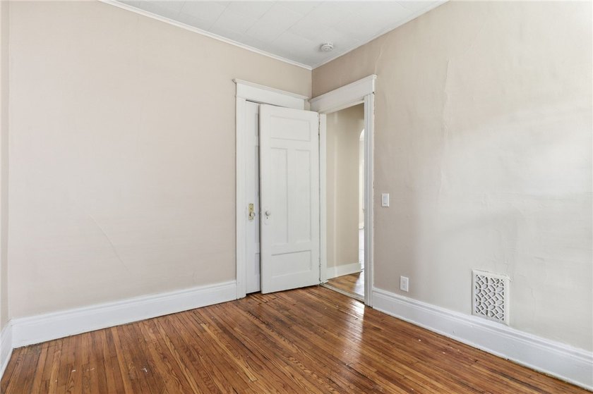 Double the doors, double the possibilities! This side-by-side - photo 13