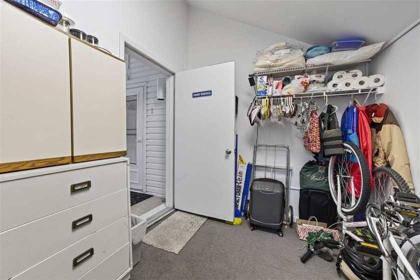 Charlevoix living in a small package! This ground-floor, 1-bed - photo 17