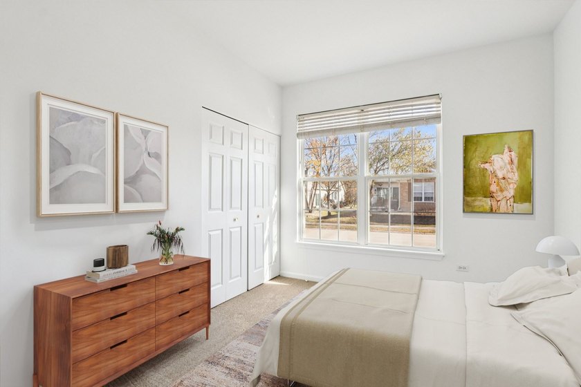 Welcome to 13322 S Bayberry Lane, a comfortable and - photo 20