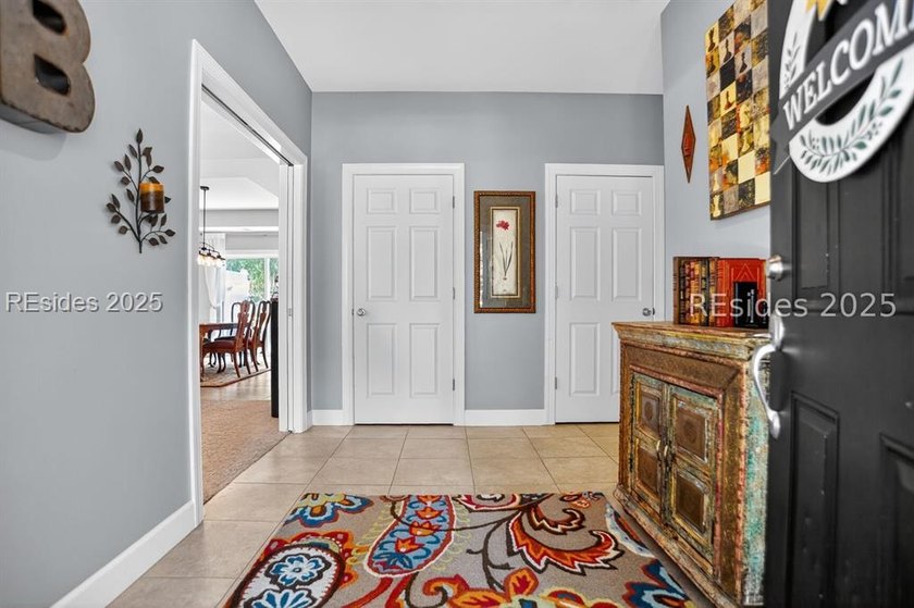 Welcome to this spacious 4br/3.5ba home located on the 4th - photo 6