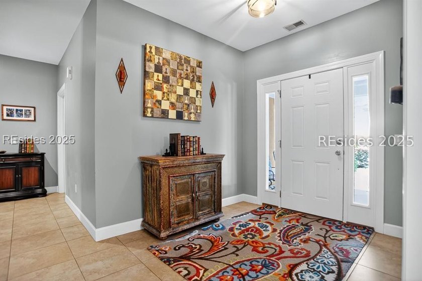 Welcome to this spacious 4br/3.5ba home located on the 4th - photo 7