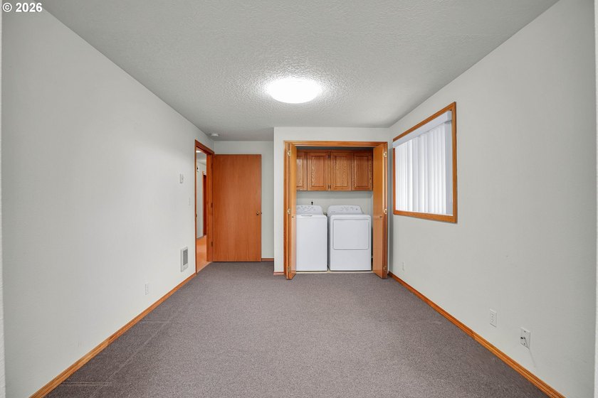 Well-maintained one-level home conveniently located in downtown - photo 26