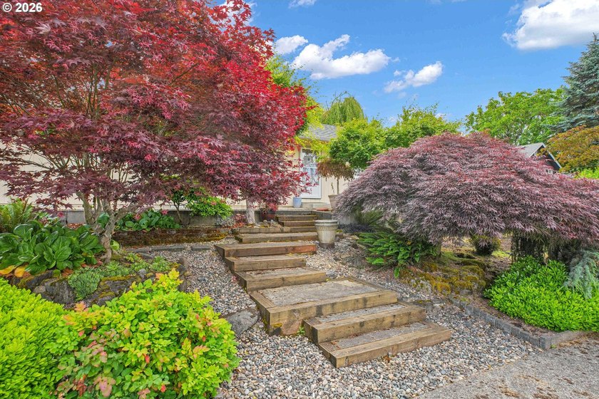 Well-maintained one-level home conveniently located in downtown - photo 30