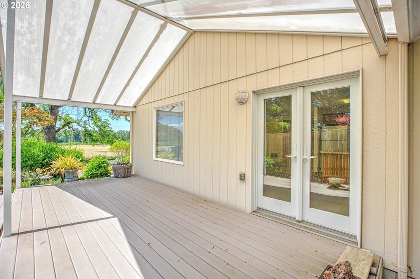 Well-maintained one-level home conveniently located in downtown - photo 35