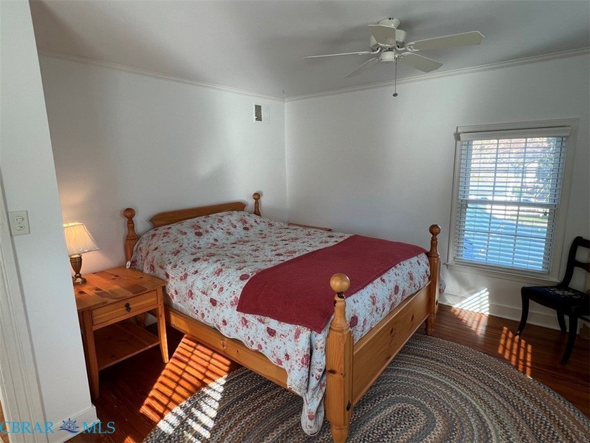 Charming, bright cottage home located on historic *Cottage Row* - photo 17