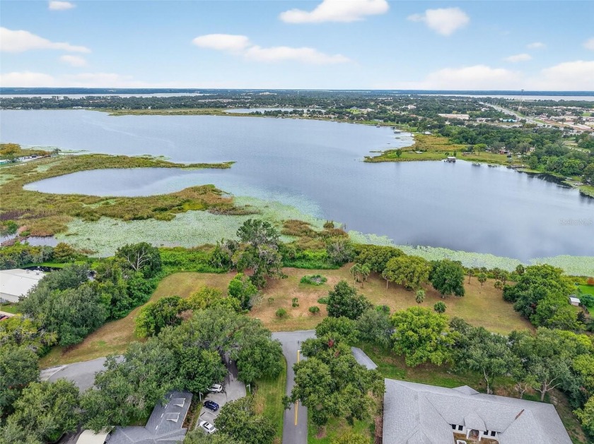 Discover an exceptional opportunity to own five vacant - photo 2