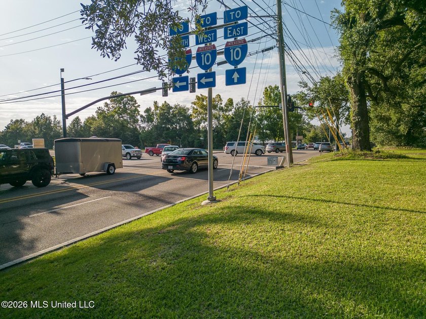 Prime I-10 / I-110 Corridor | Lamey Bridge Rd at Popps Ferry - photo 2