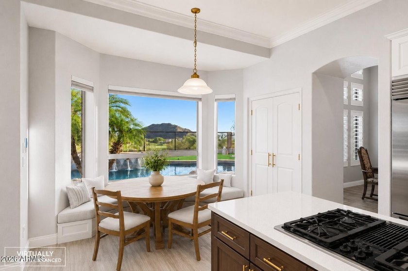 Experience elevated desert living in the prestigious gated - photo 11