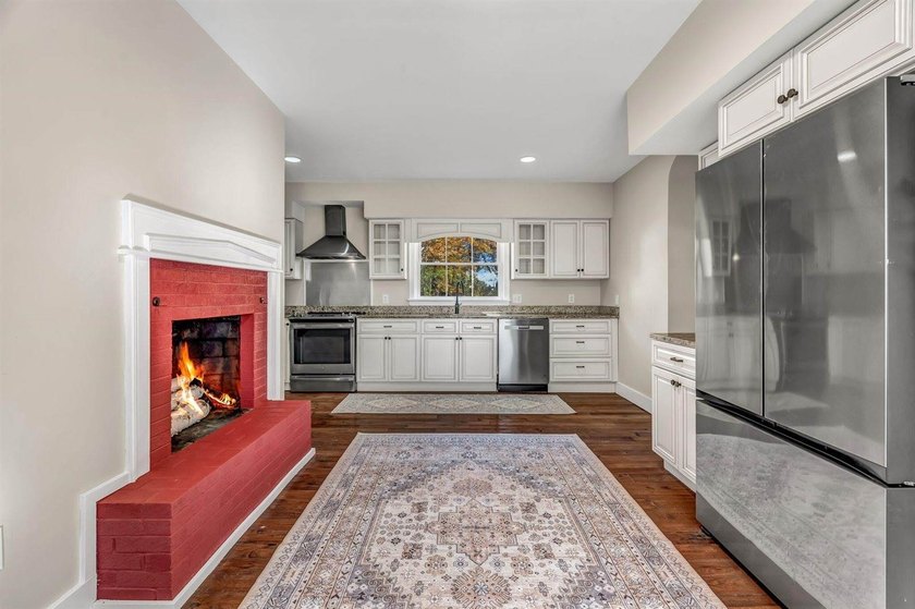 Set gracefully on 1.55 acres and positioned back from the road - photo 13