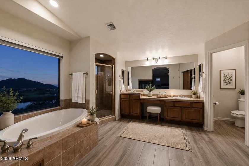 Experience elevated desert living in the prestigious gated - photo 26