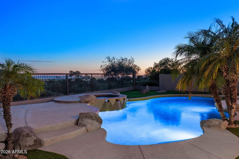 Experience elevated desert living in the prestigious gated - photo 31