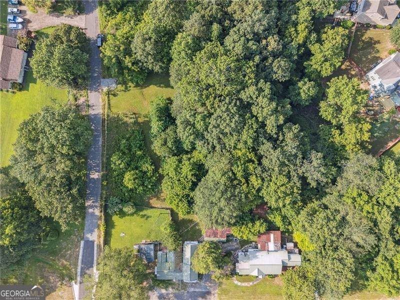 Dual-Zoned, Double the Potential: Invest, Build, Thrive! Prime - photo 2