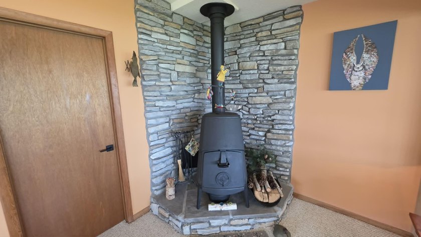 Welcome to your dream lakefront retreat on beautiful Cedar Lake - photo 11