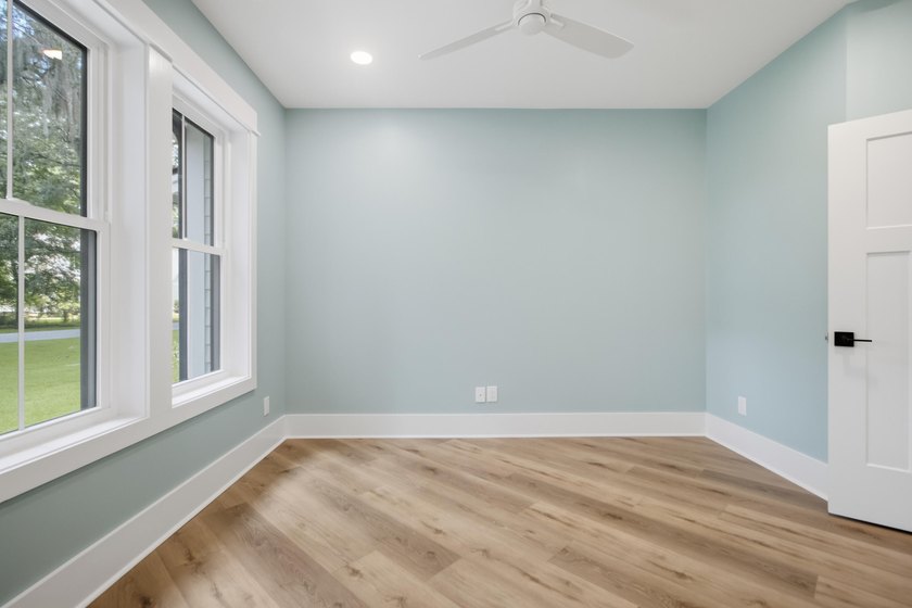 Gorgeous new construction in picturesque Stono Ferry on secluded - photo 22