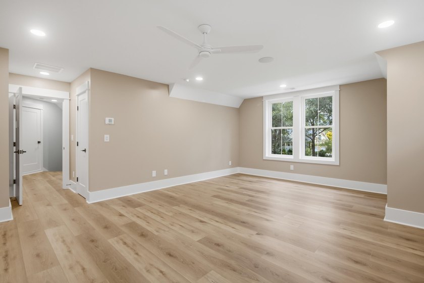 Gorgeous new construction in picturesque Stono Ferry on secluded - photo 36