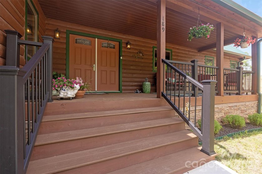 Welcome to this exceptional lakefront home in the desirable Lake - photo 8