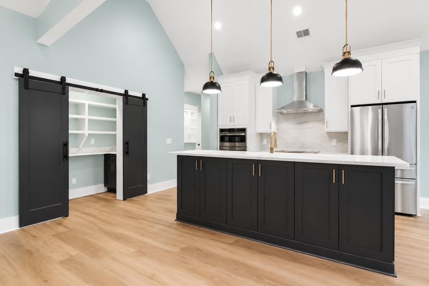Gorgeous new construction in picturesque Stono Ferry on secluded - photo 49