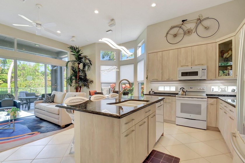 Perfect Cul-De-Sac Home in Manchester Greens, Wycliffe Golf &amp; - photo 15