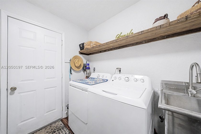 Rare Waterfront Opportunity Tastefully updated canal-front - photo 34