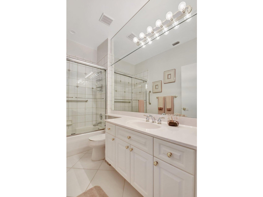 Perfect Cul-De-Sac Home in Manchester Greens, Wycliffe Golf &amp; - photo 36