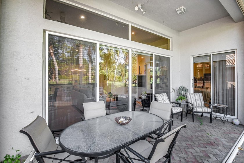 Perfect Cul-De-Sac Home in Manchester Greens, Wycliffe Golf &amp; - photo 37