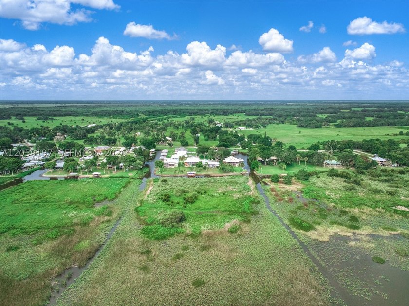 Rare Waterfront Opportunity Tastefully updated canal-front - photo 44