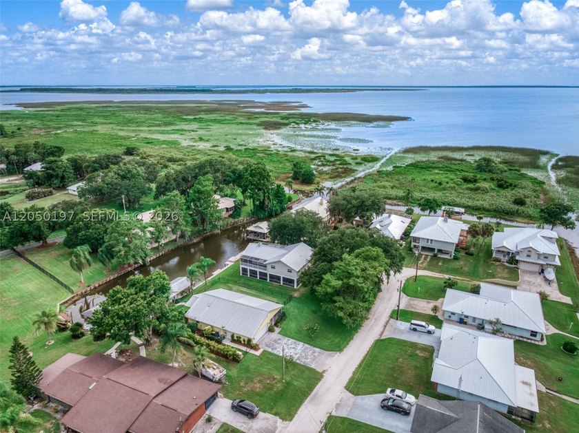 Rare Waterfront Opportunity Tastefully updated canal-front - photo 47