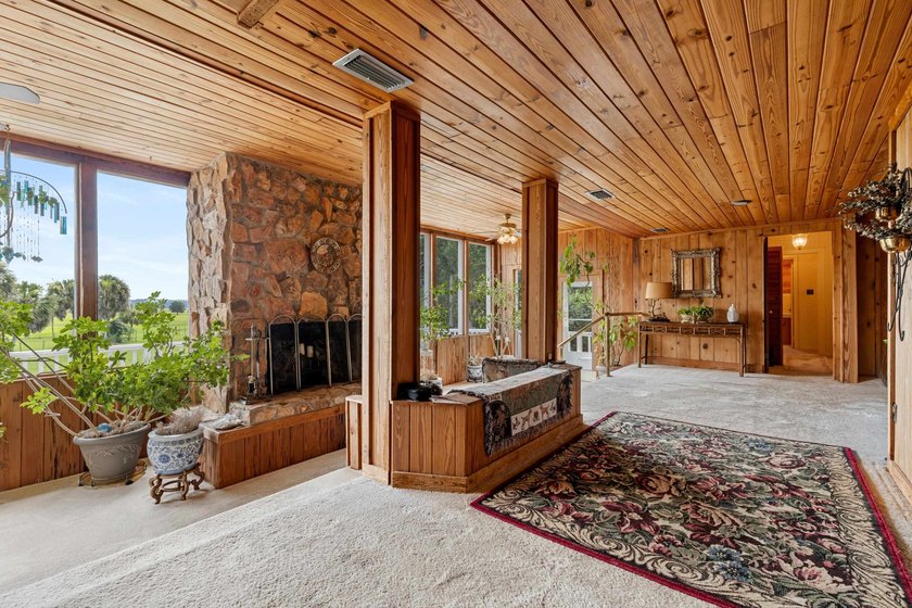 Experience the charm and character of a timeless Lake Jackson - photo 9