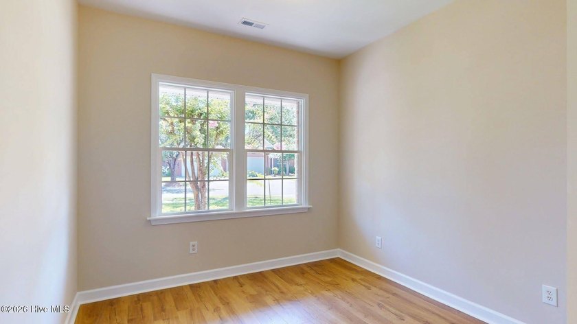 Welcome to easy, low-maintenance living in the heart of - photo 22