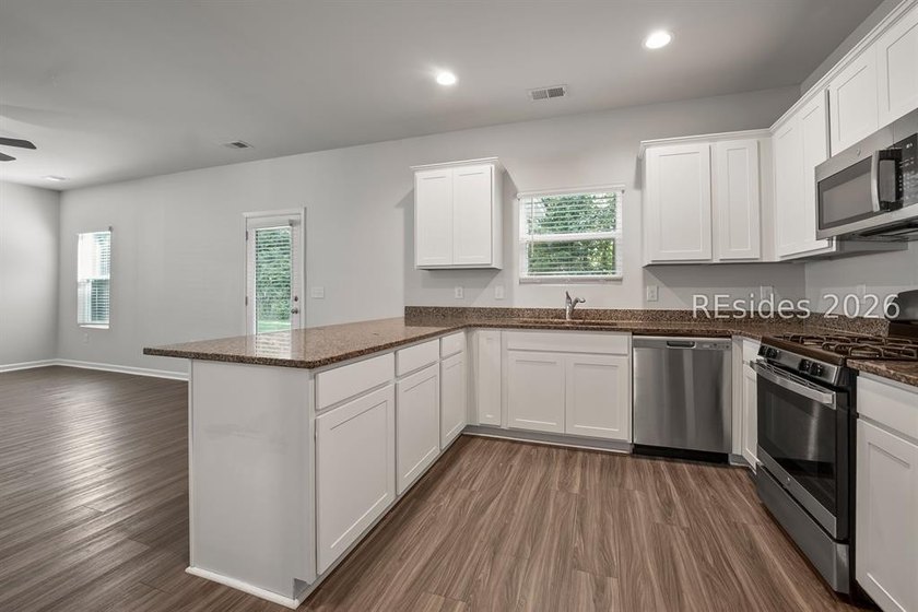 Welcome to 103 Chestnut Street in the desirable Shell Point - photo 13