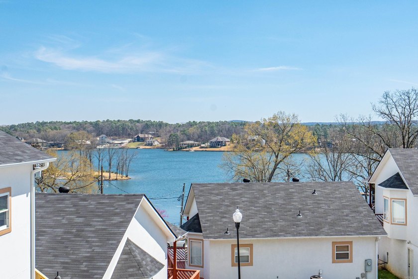 Exceptional 2-bed, 2-bath condo in gated Buena Vista with 1,048 - photo 23