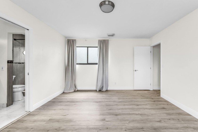 Beautifully updated two-story townhouse located in the highly - photo 25