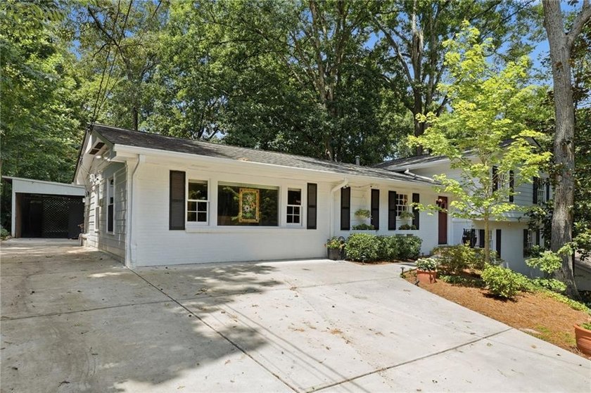 Located in the highly sought-after Teasley Elementary School - photo 3