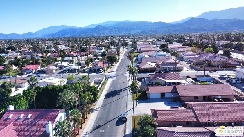 Rare opportunity to own a vacant triplex at 29395 Avenida La Paz - photo 25