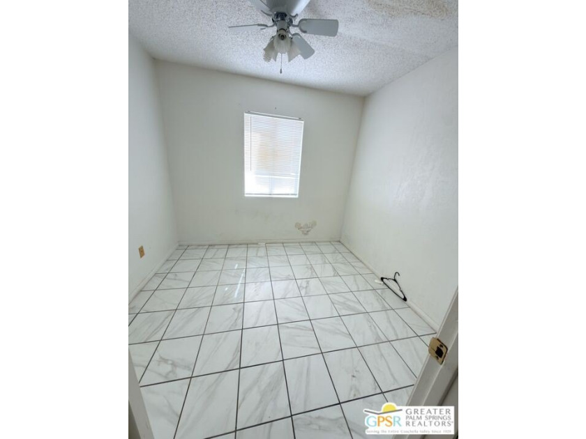 Rare opportunity to own a vacant triplex at 29395 Avenida La Paz - photo 41