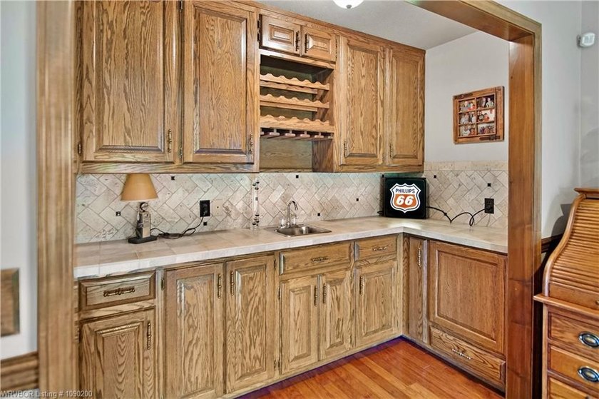 With more than 6,000 square feet under roof and over 56 acres of - photo 36