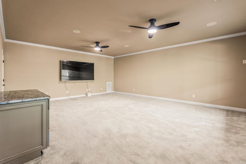 Welcome to this one-of-a-kind Sherwood home offering five - photo 42