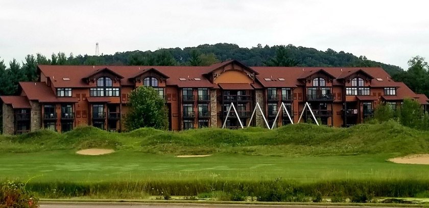 Ready to be a part of the Wisconsin Dells Waterpark Resort - photo 26