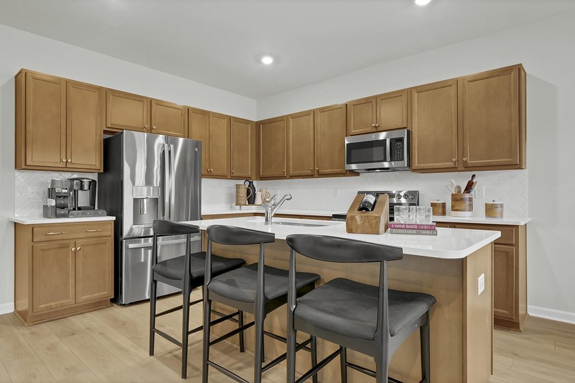 Live the golfing lifestyle at Fairway Woods in our brand-new - photo 10