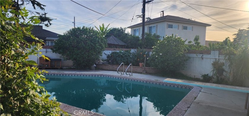 Charming house with a pool and cabana in a quiet neighborhood - photo 13