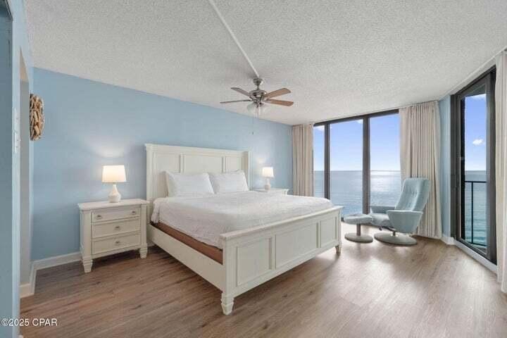 GULF-FRONT BEDROOM | PENTHOUSE | ROOFTOP DECK | A stylish - photo 9