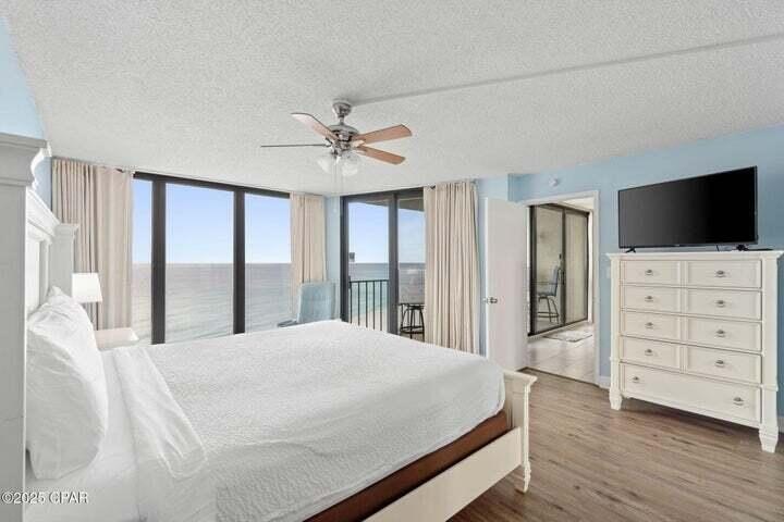 GULF-FRONT BEDROOM | PENTHOUSE | ROOFTOP DECK | A stylish - photo 10